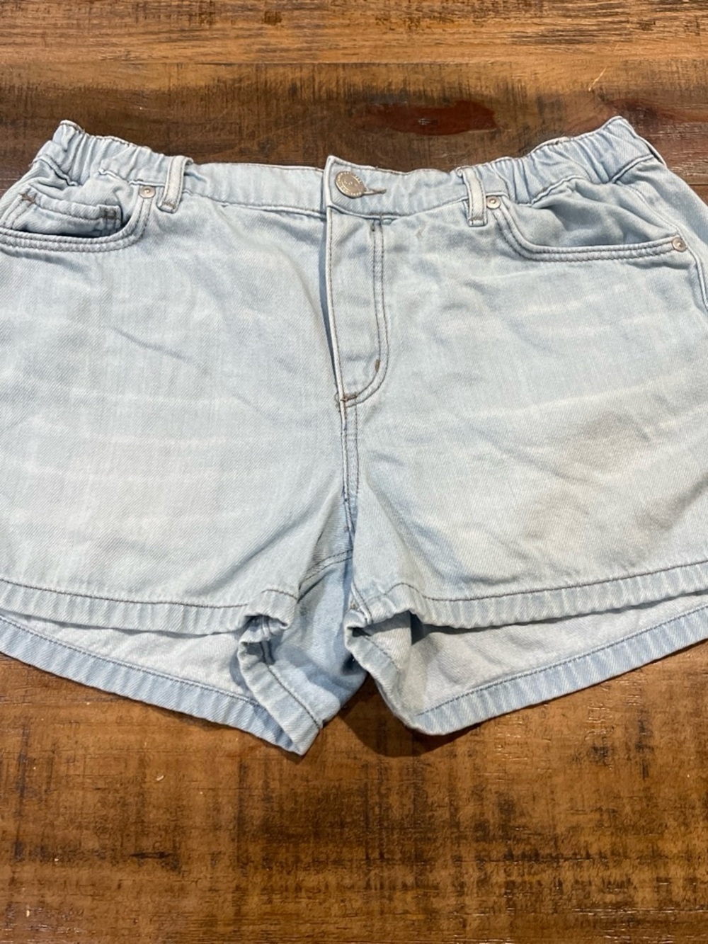 LOFT Light Blue Denim pull on Shorts - Elastic High-Rise Casual